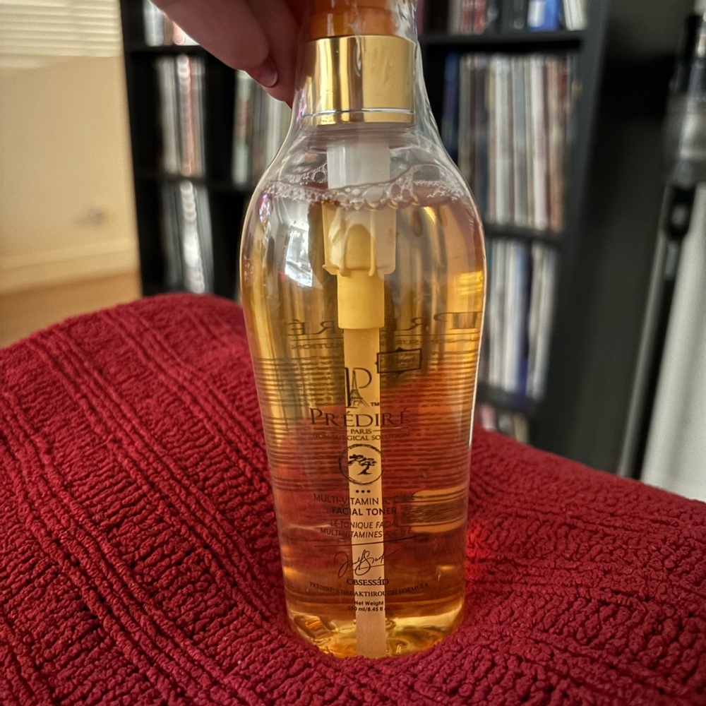 Predire Multivitamin Facial Toner - Clear Amber Bottle